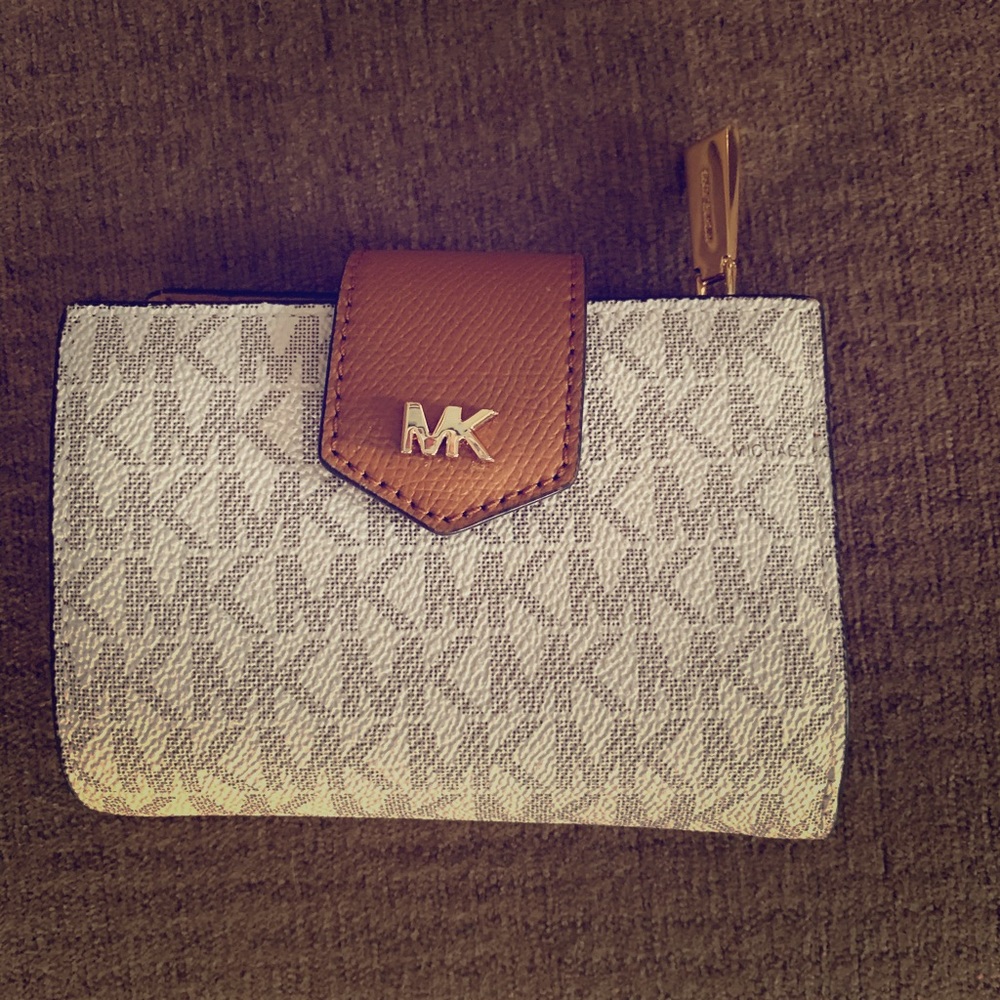 Michael Kors wallet
